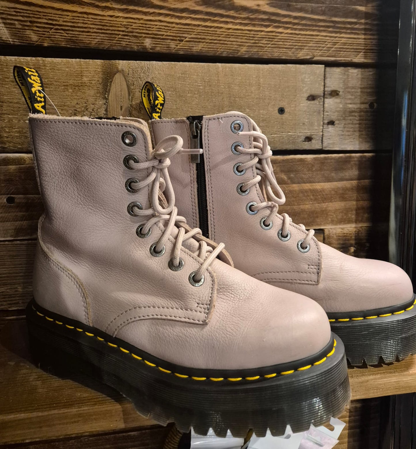 Dr Marten Boots
