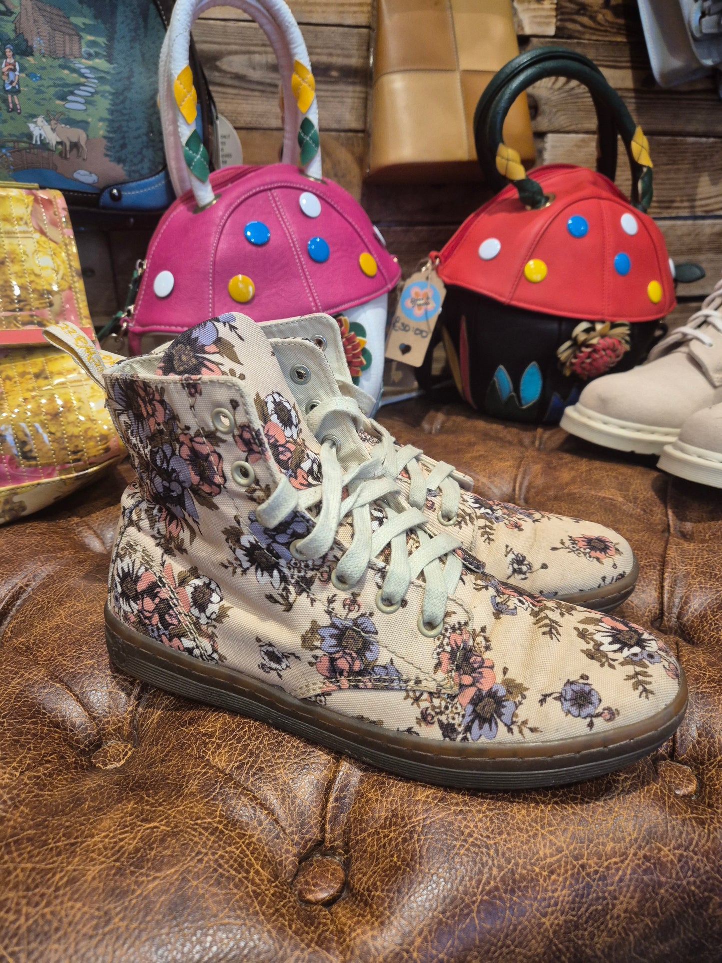 Material floral Docs