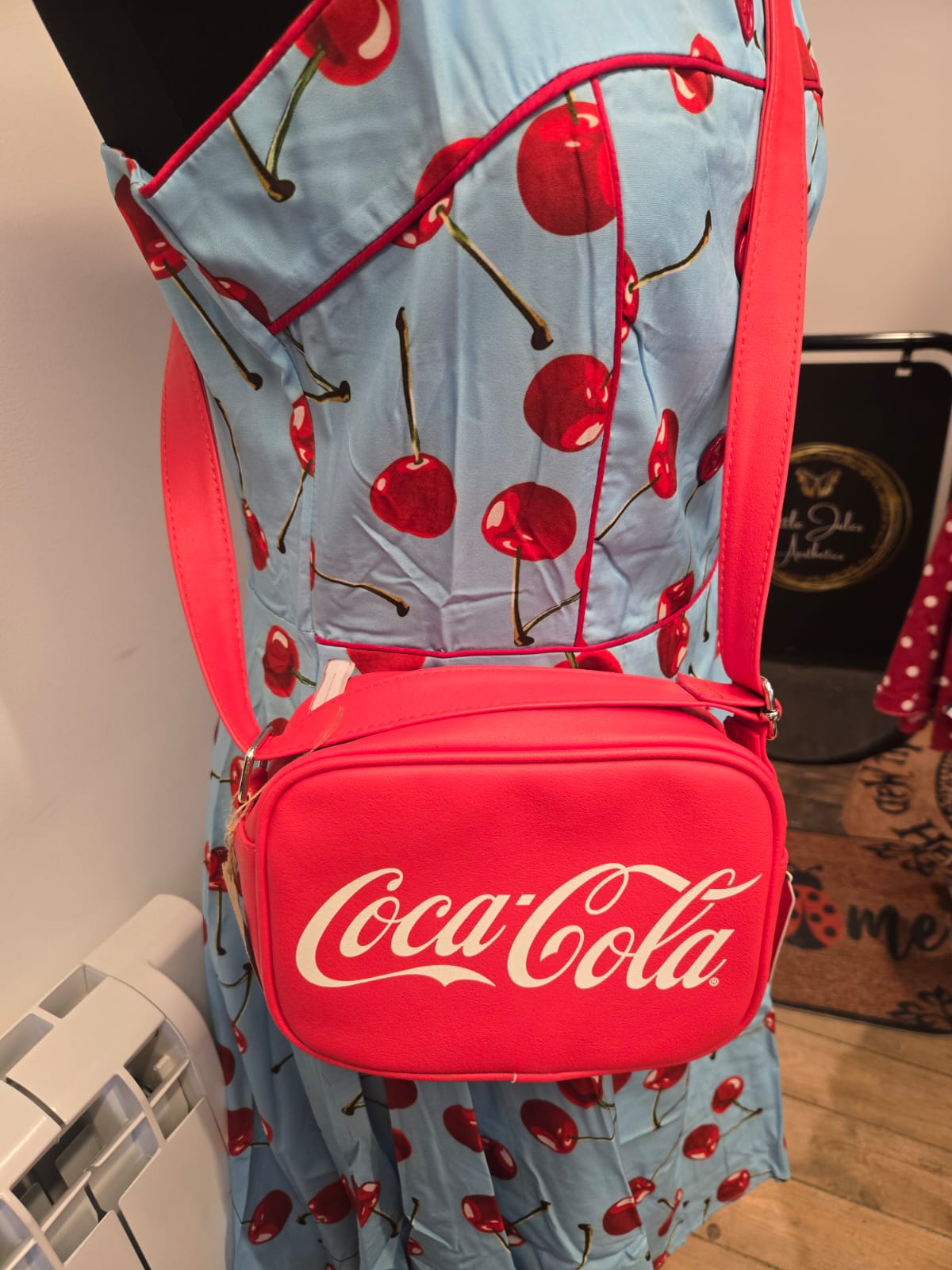Doc Cola Coca Cola Crossbody Bag – Docs and Frocks