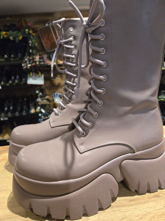 Beige Koi Boots