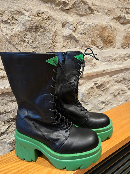 Black Koi Boots