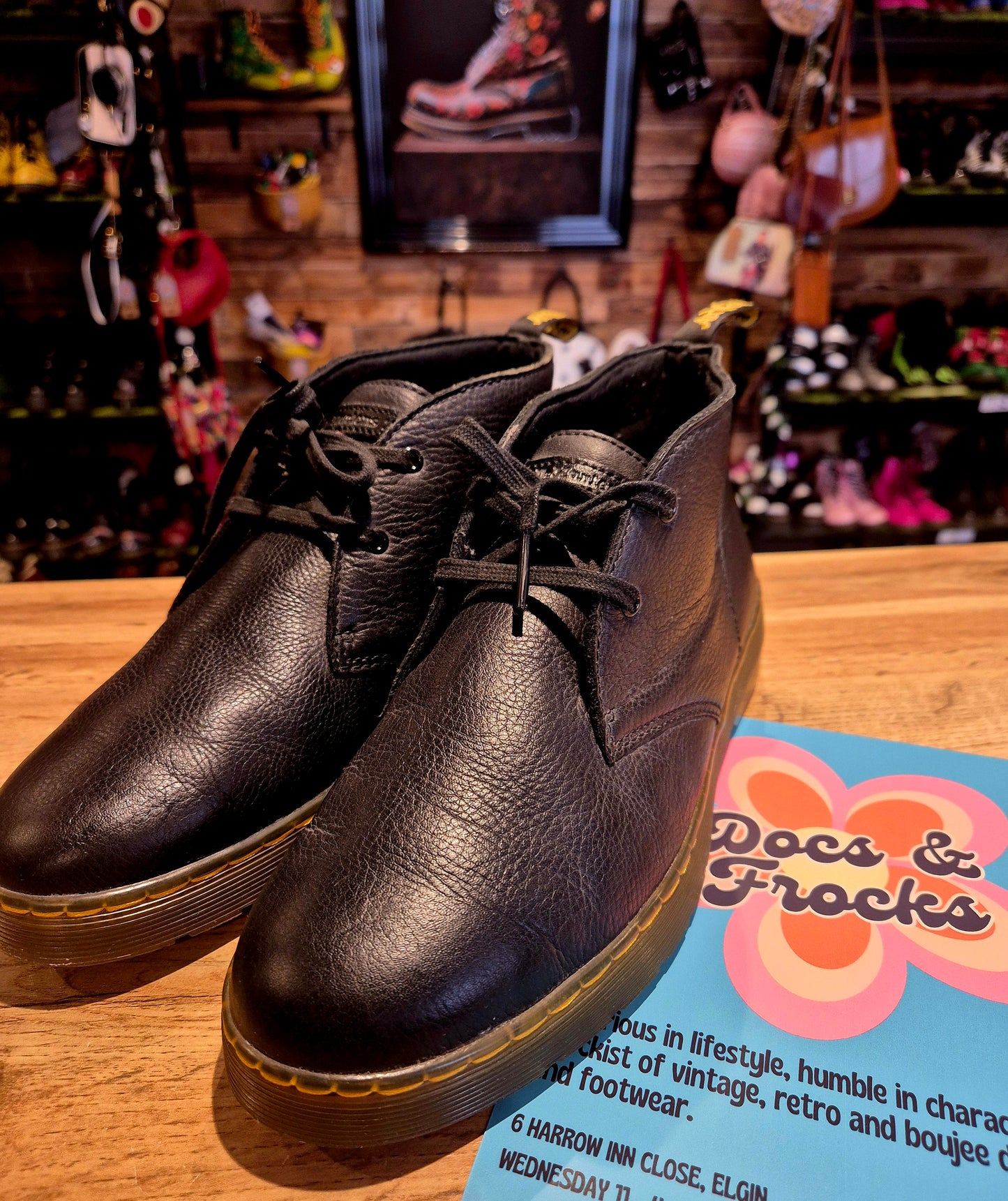 Daytona black size 8 boots