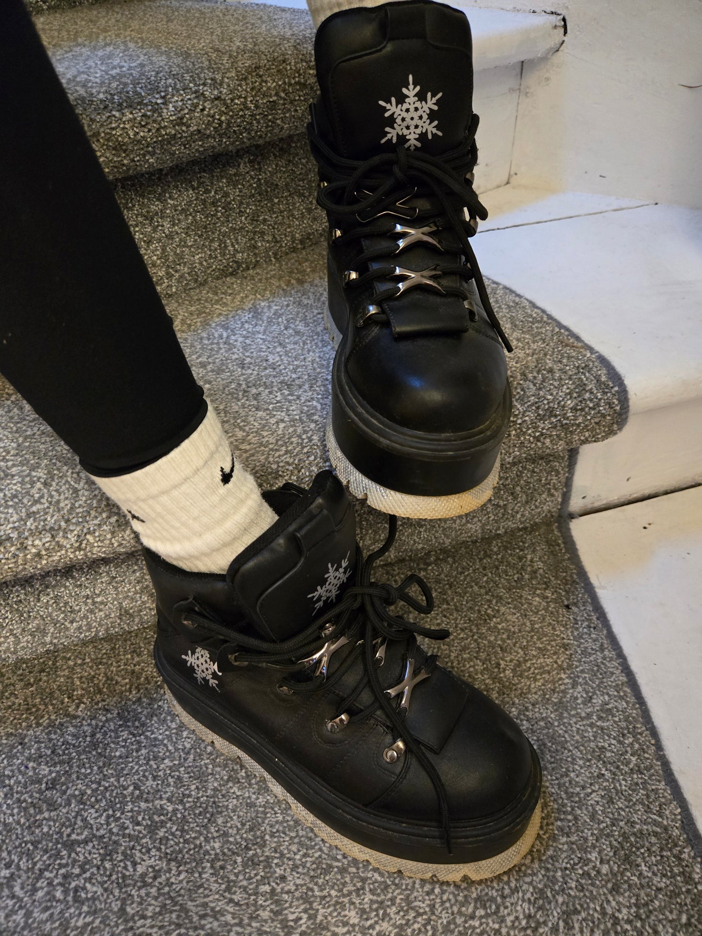 Platform boots