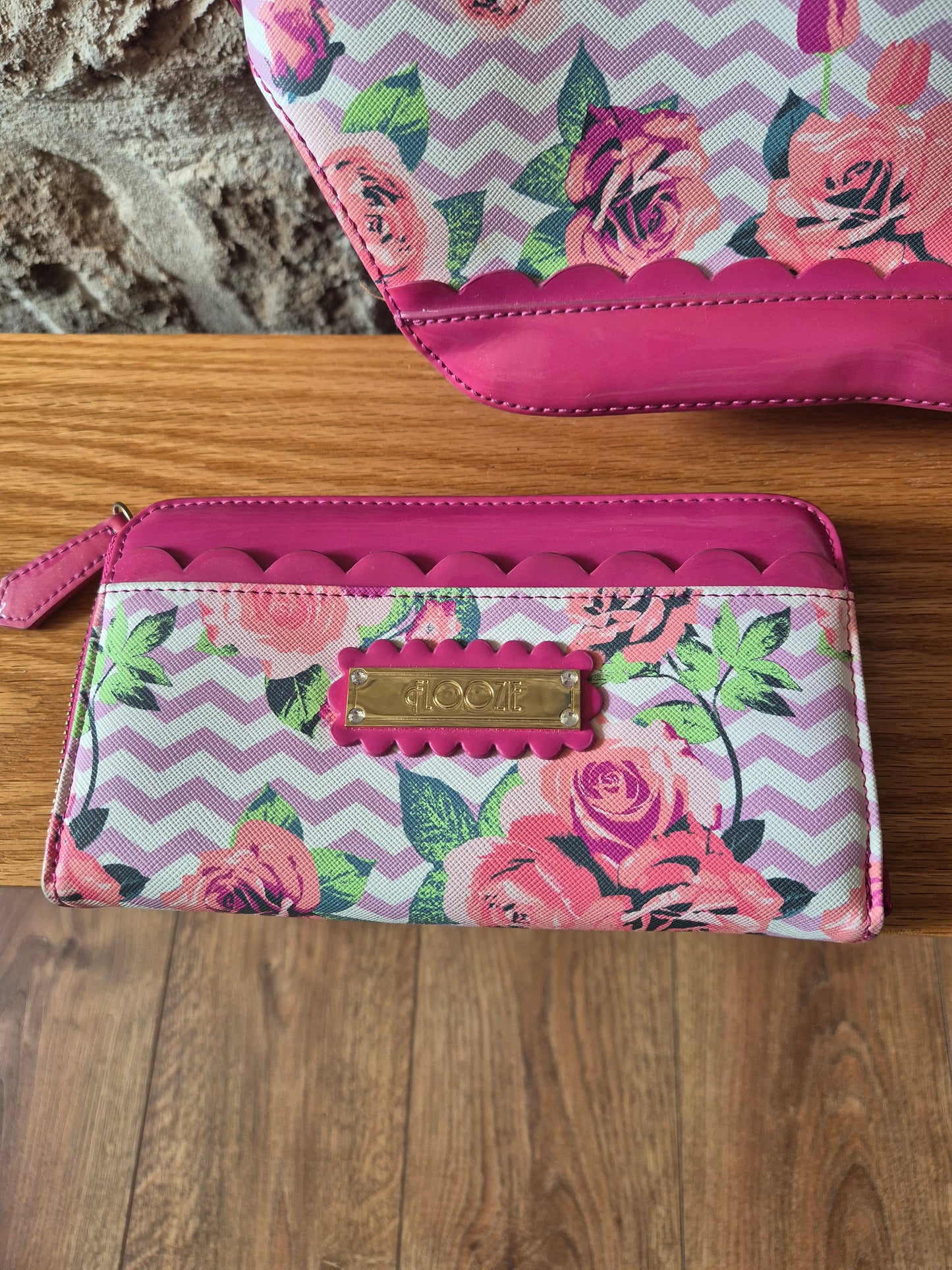 Handbag and purse