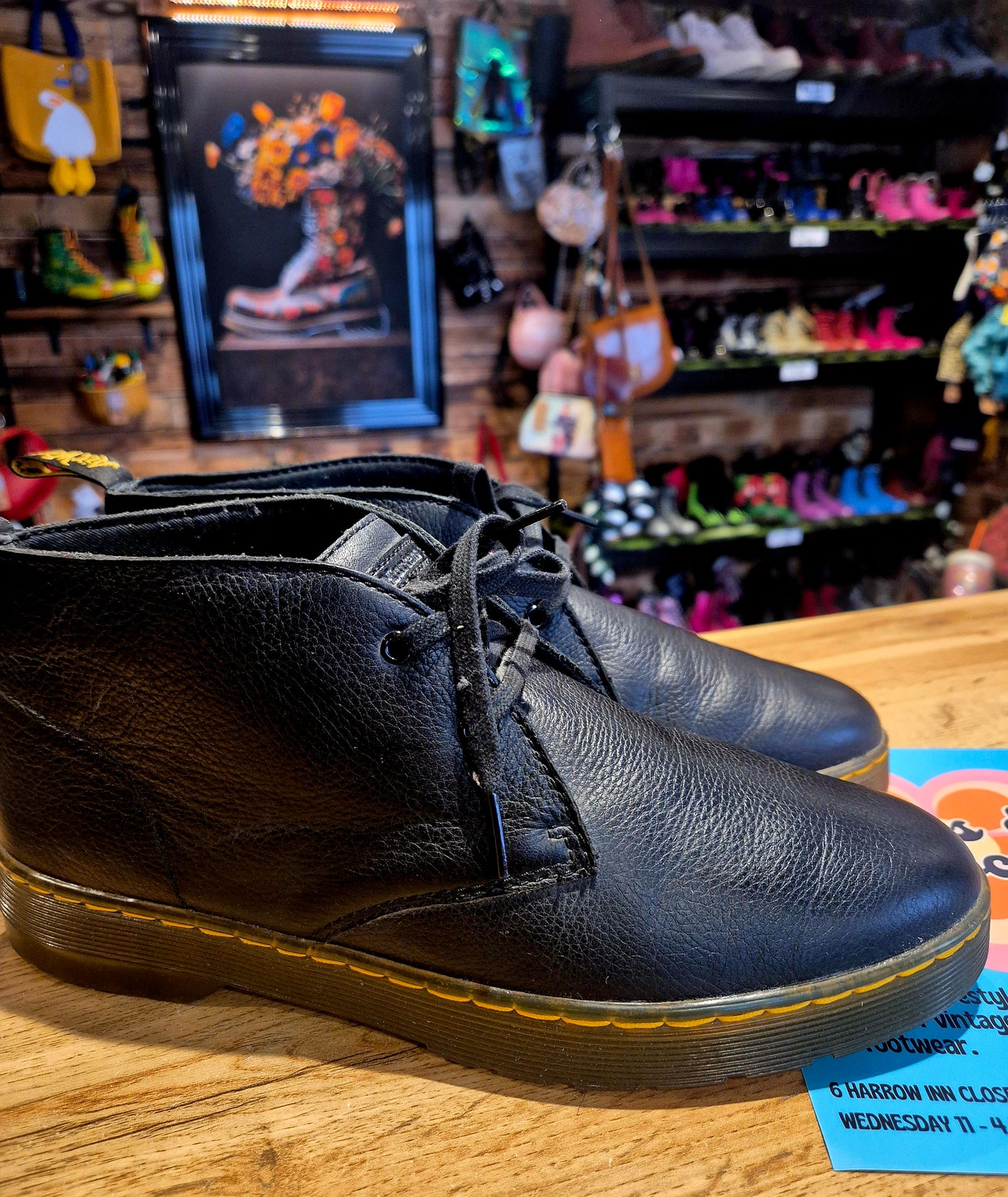 Daytona black size 8 boots